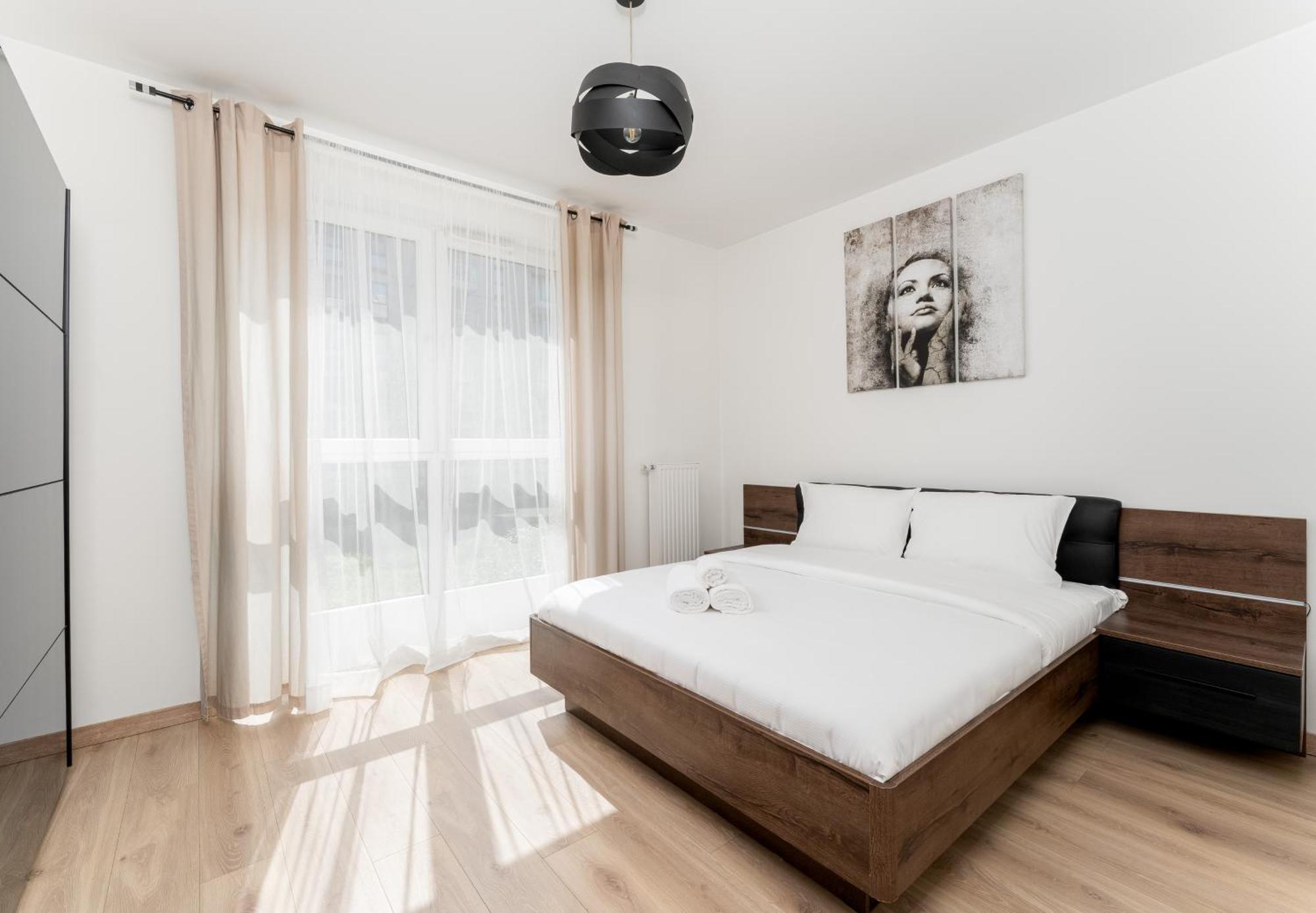 Zablocie Deluxe By Bookinghost Apartment *